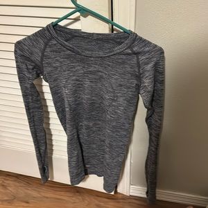 Lululemon Swiftly Tech Long Sleeve Top